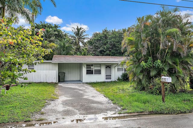 1297 NW Charlie Green Drive, Stuart, FL 34994