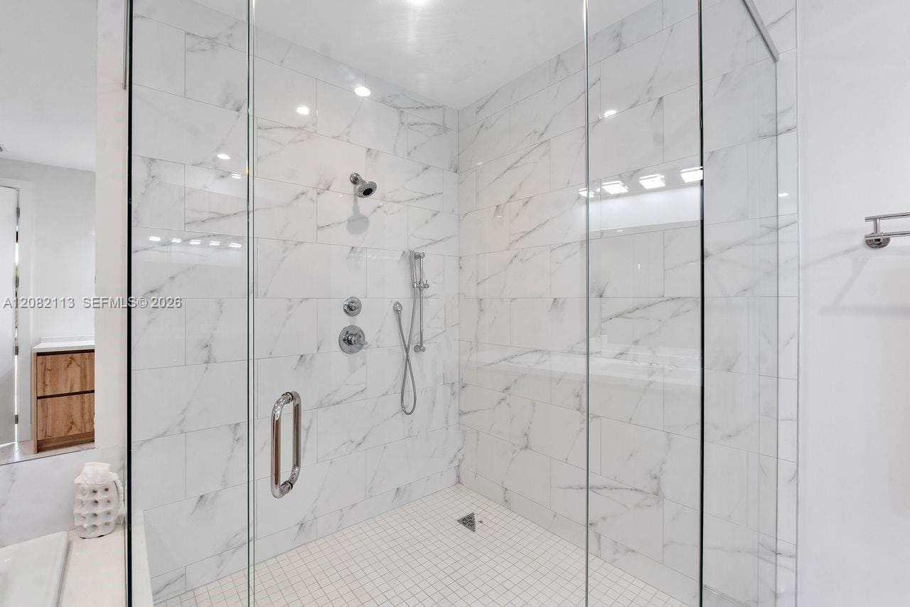 20 Isle Of Venice Drive 302, Fort Lauderdale, FL 33301 photo 23