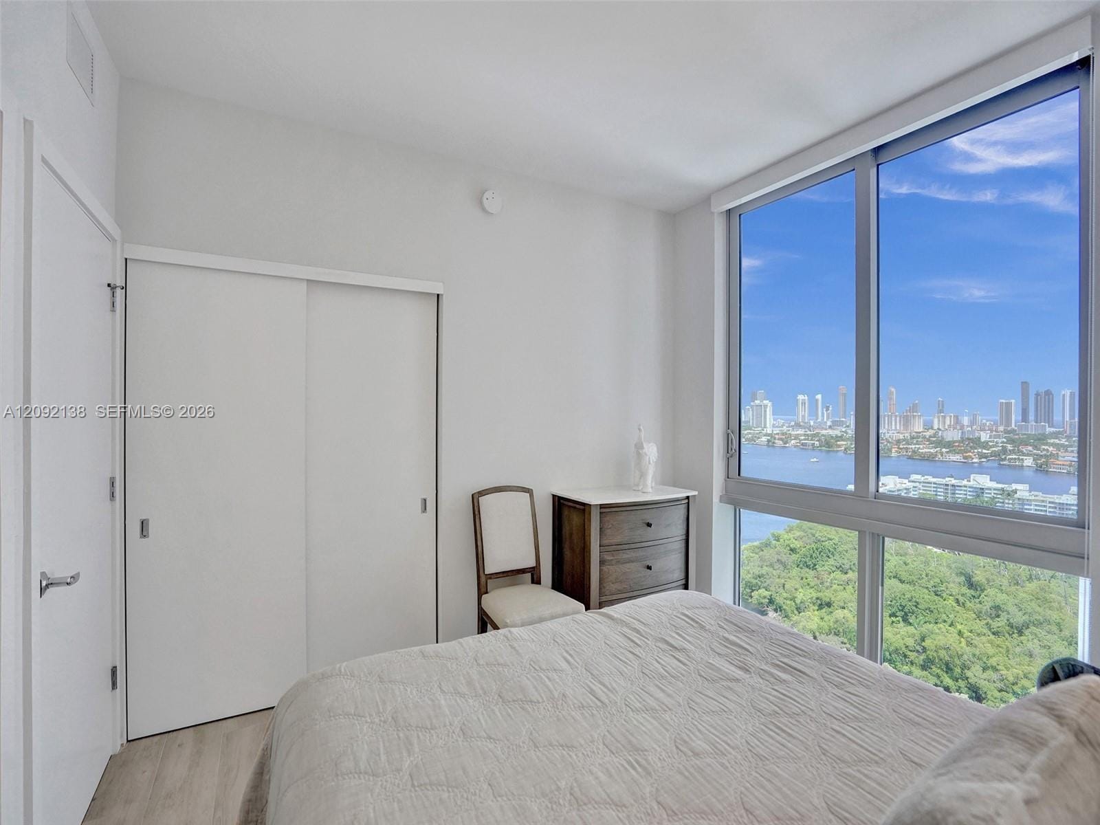 16385 Biscayne Boulevard 2107 — photo 5