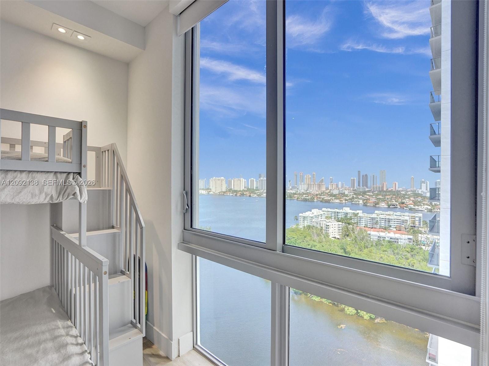 16385 Biscayne Boulevard 2107 — photo 7