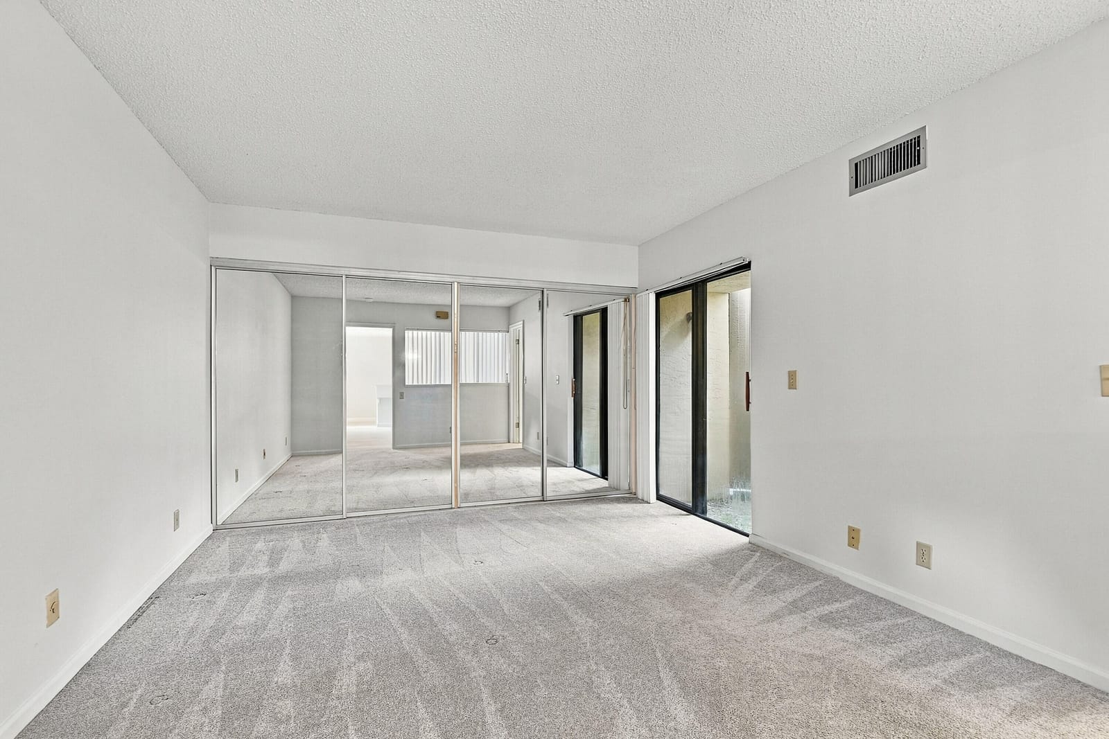 1605 S US Highway 1 13C, Jupiter, FL 33477 photo 12