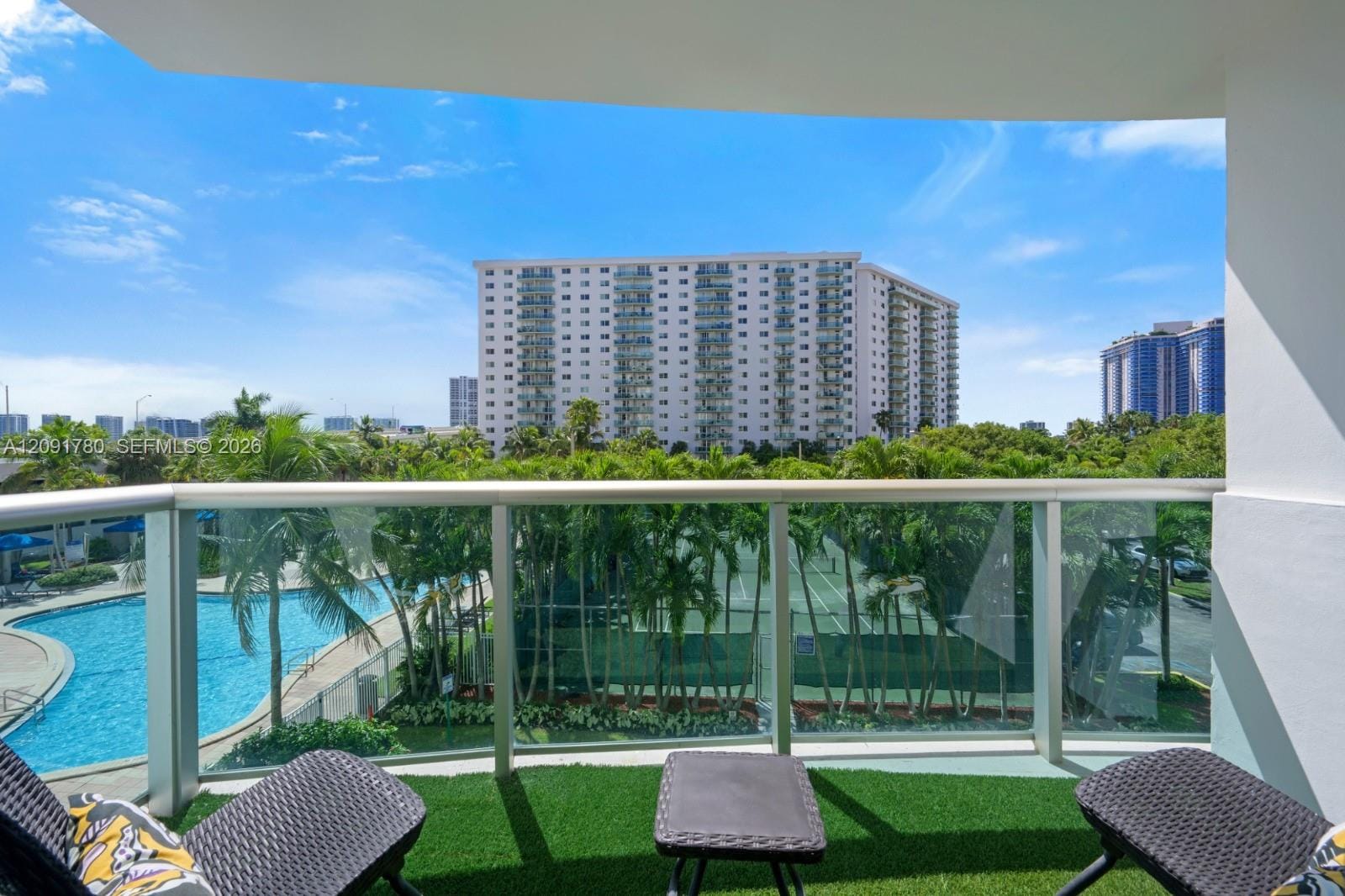 19370 Collins Avenue 310, Sunny Isles Beach, FL 33160 photo 2