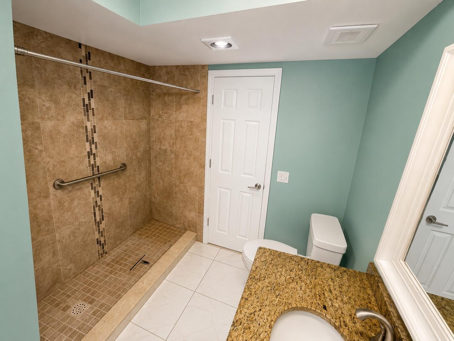 1114 LAKE Terrace 203, Boynton Beach, FL 33426 photo 9