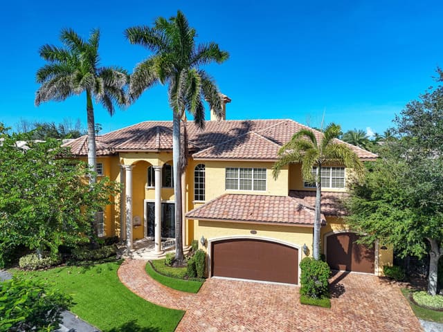 18519 SE Palm Island Lane, Jupiter, FL 33458