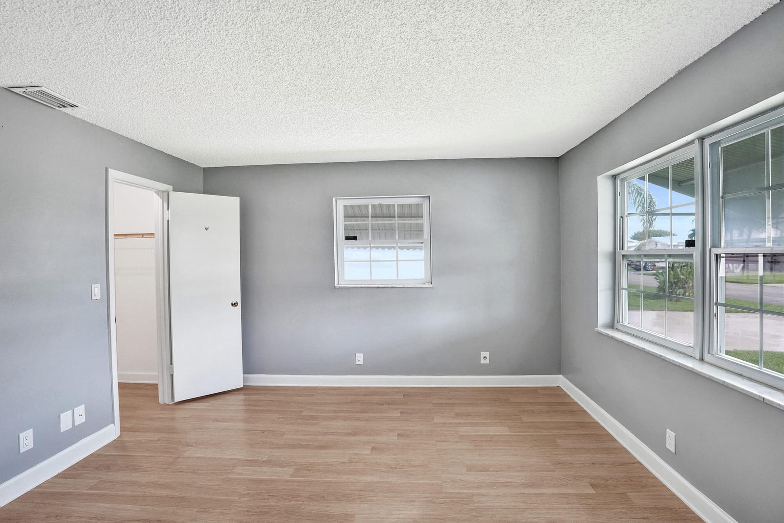 1013 SW 15th Street, Boynton Beach, FL 33426 photo 19