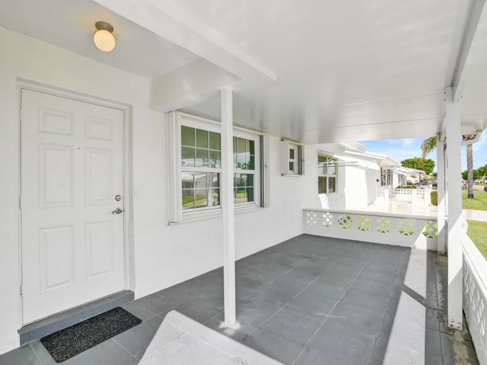 1013 SW 15th Street — photo 3