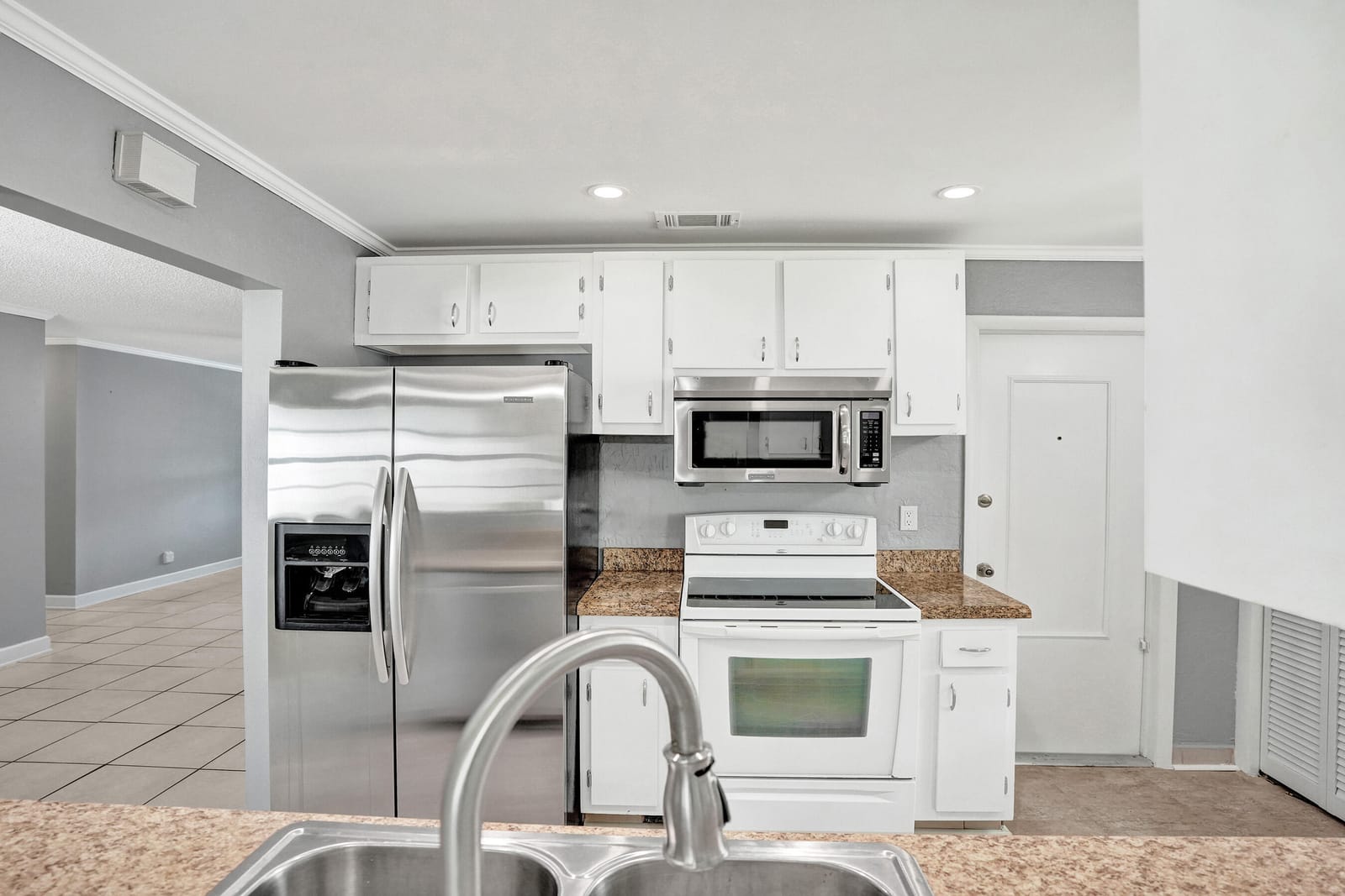1013 SW 15th Street — photo 10