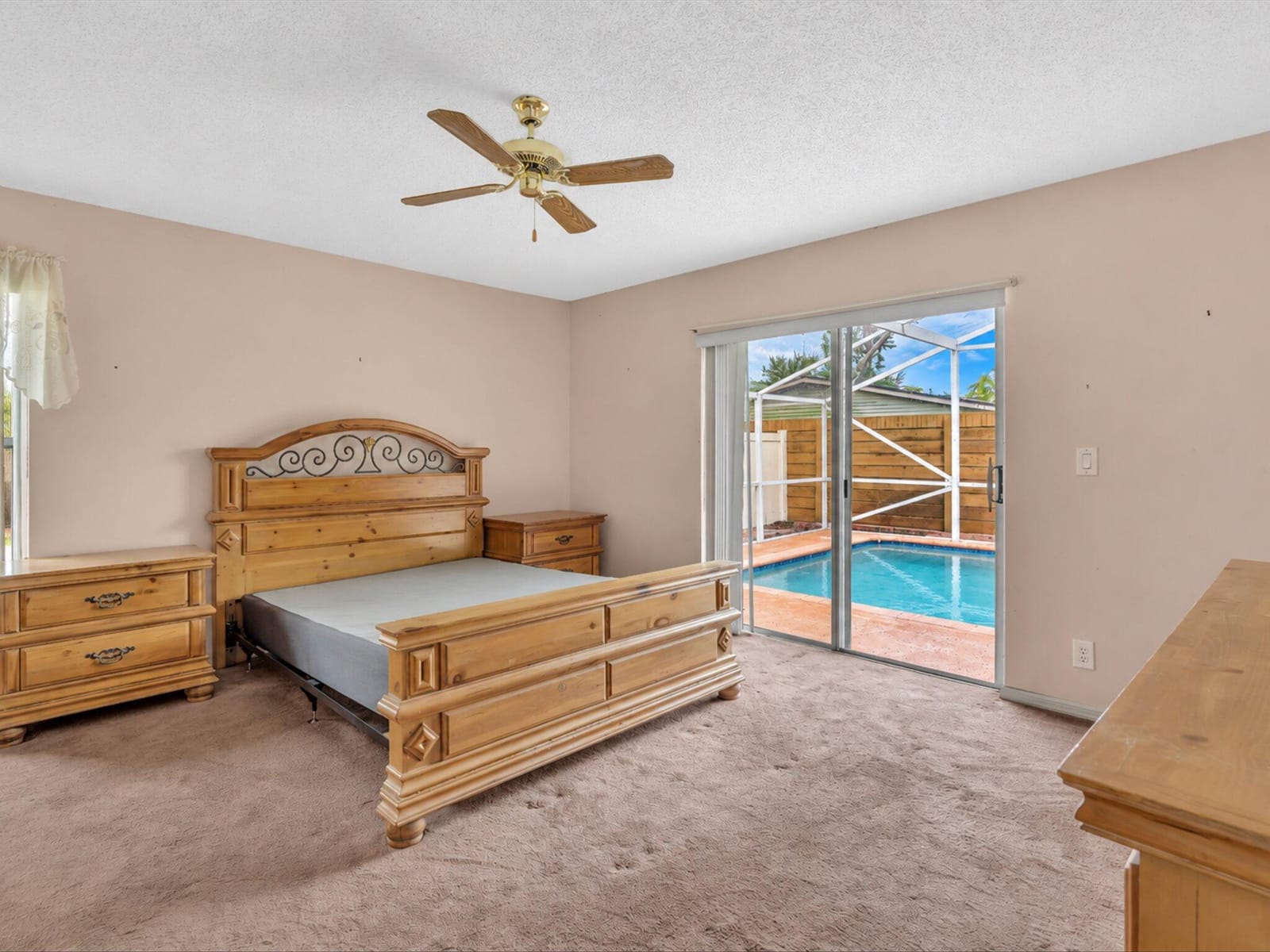 12535 SW 7th Place, Davie, FL 33325 photo 4