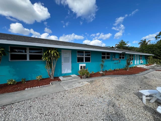 1855 DILLONE Lane, Juno Ridge, FL 33408