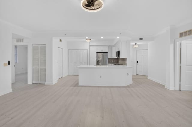 1690 RENAISSANCE COMMONS Boulevard 1201, Boynton Beach, FL 33426