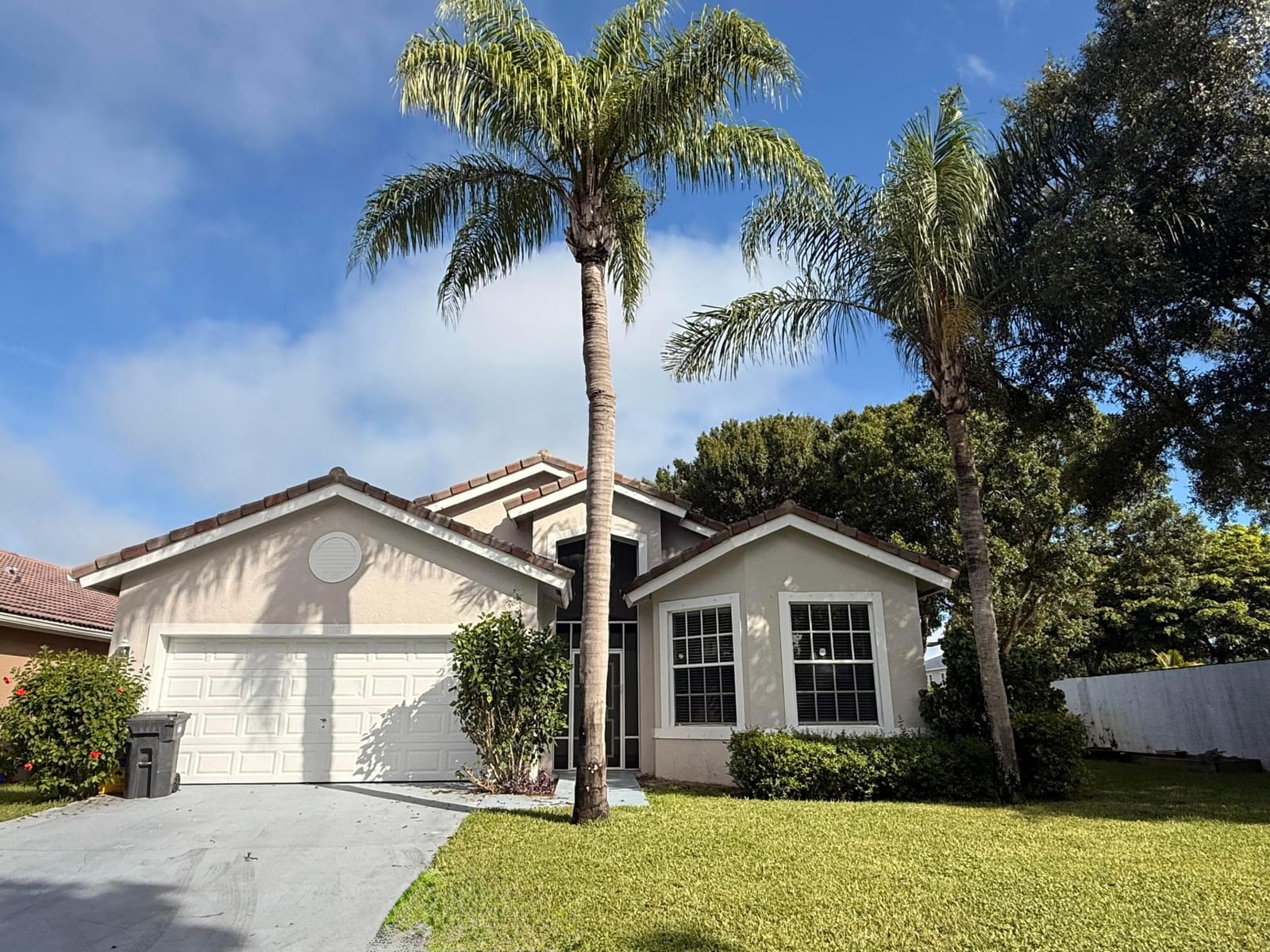 12077 Sunset Point Circle — photo 1