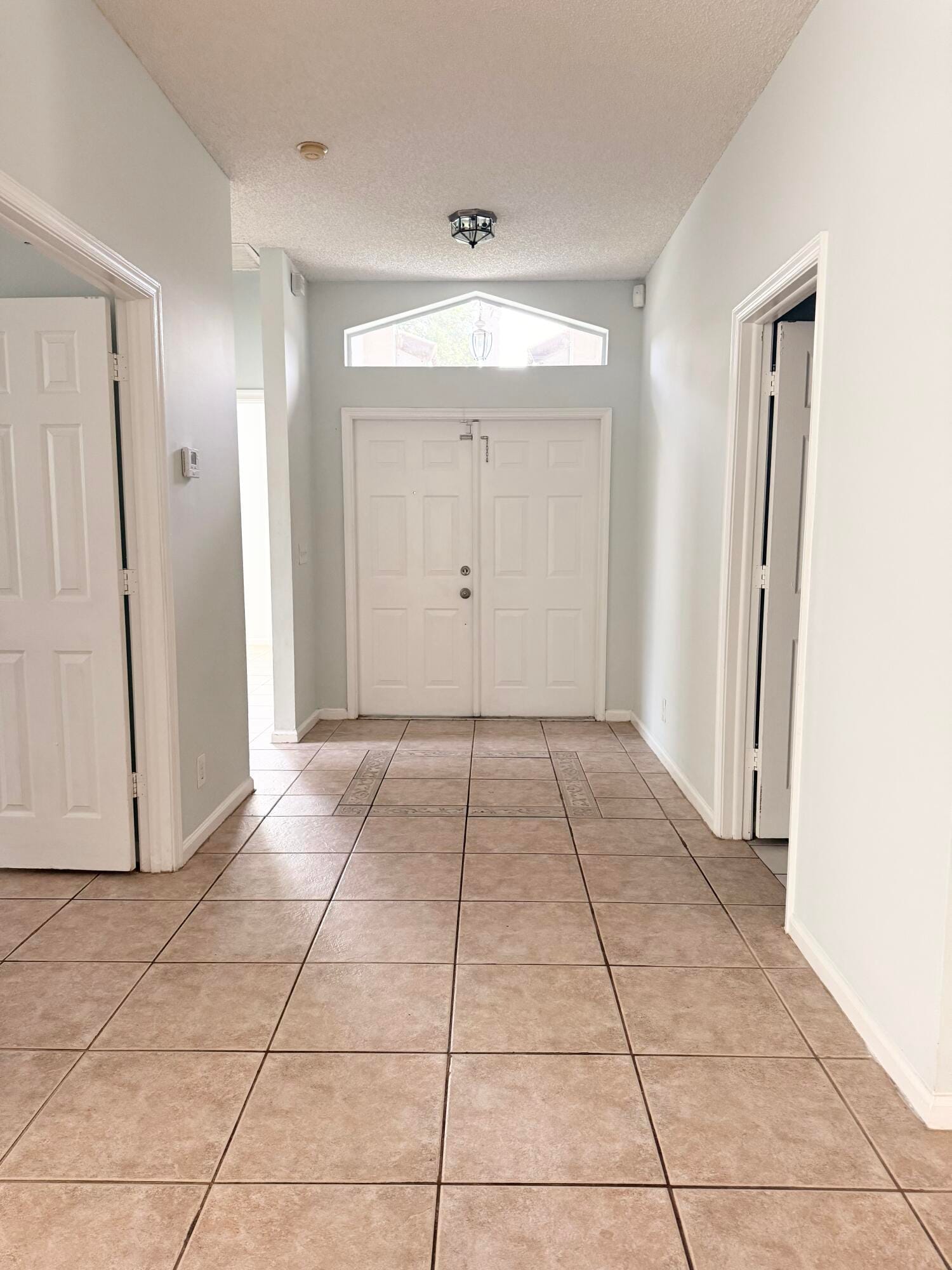 12077 Sunset Point Circle — photo 2