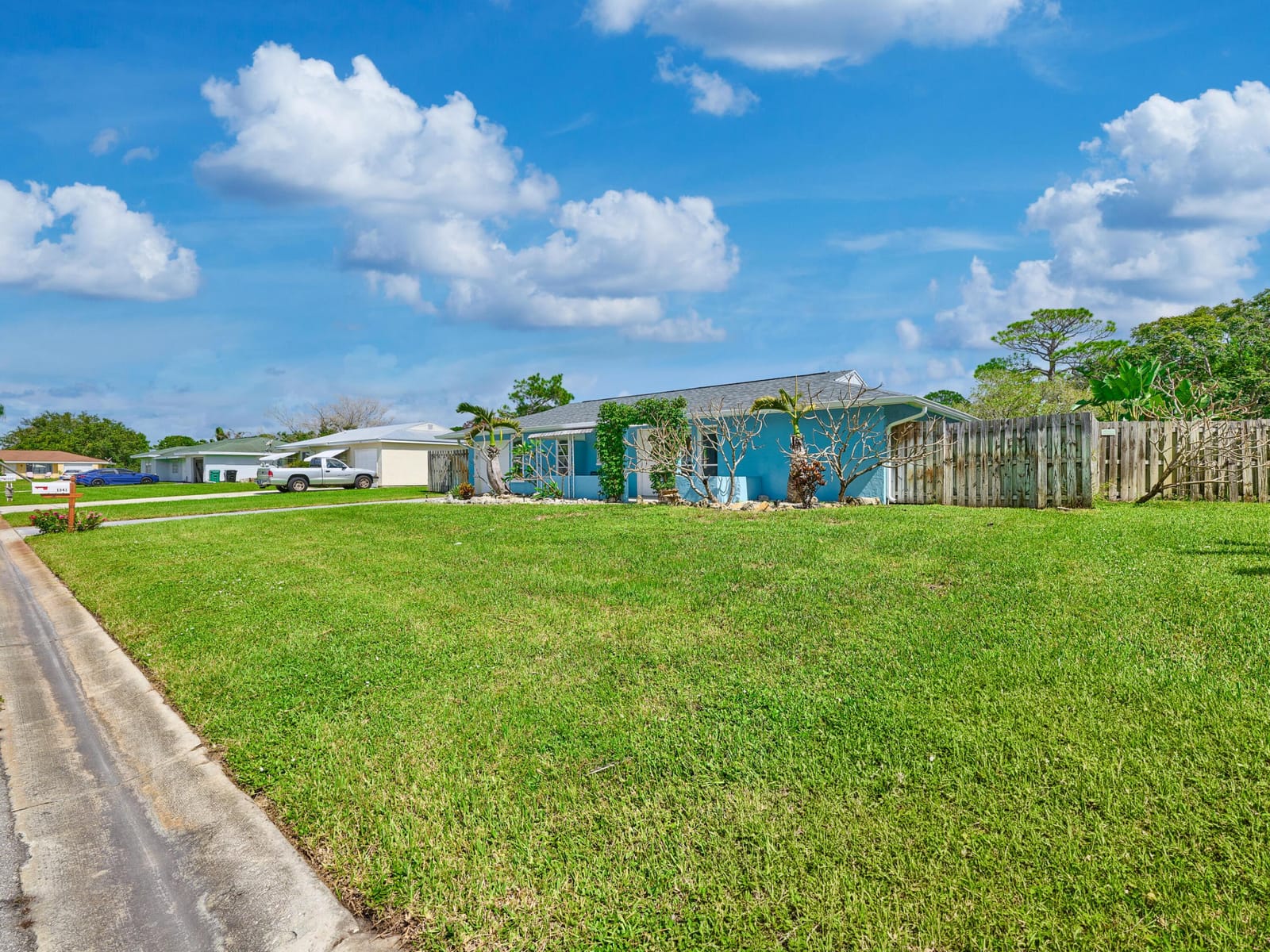 1341 SE MOHAVE Street, Port St. Lucie, FL 34952 photo 4
