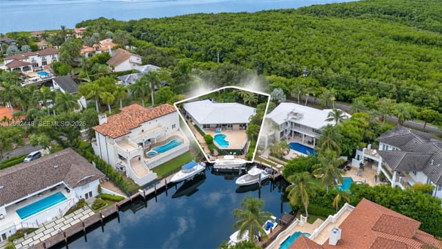 705 Bella Vista Avenue, Coral Gables, FL 33156