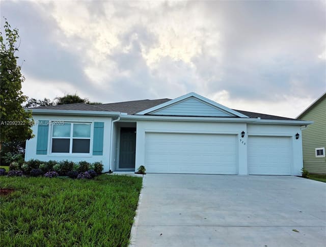 926 Crown Street 1, Sebastian, FL 32958