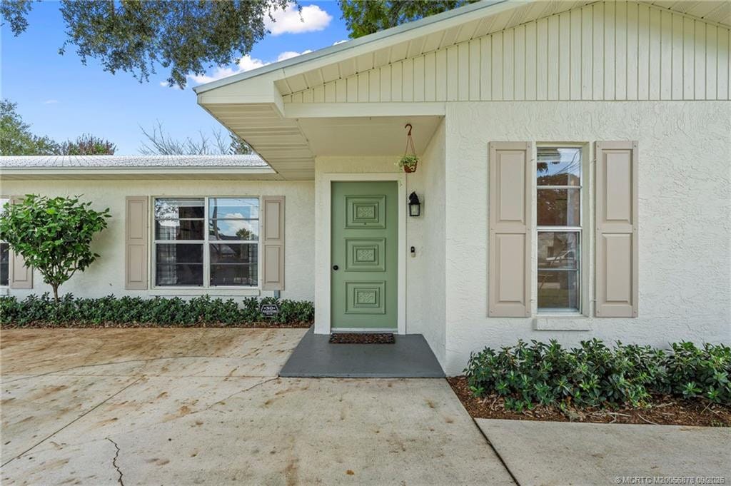 5906 Papaya Drive — photo 3