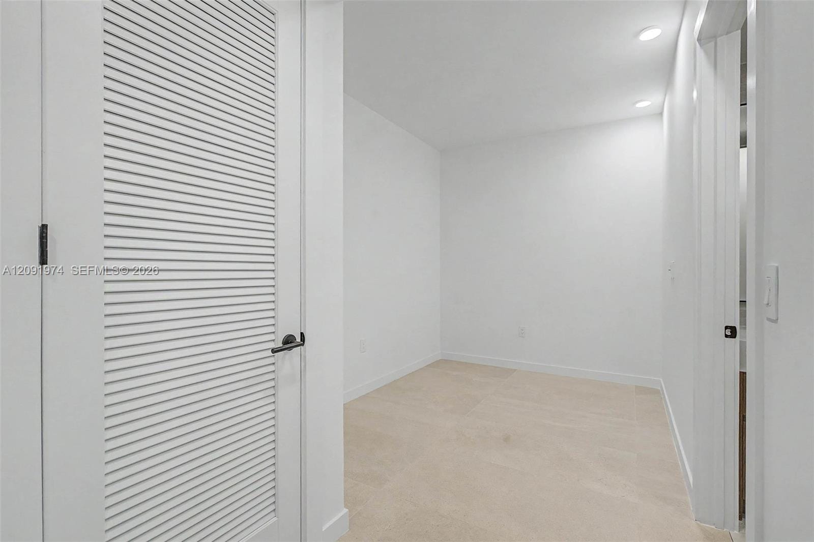 2200 Brickell Avenue 406 — photo 4