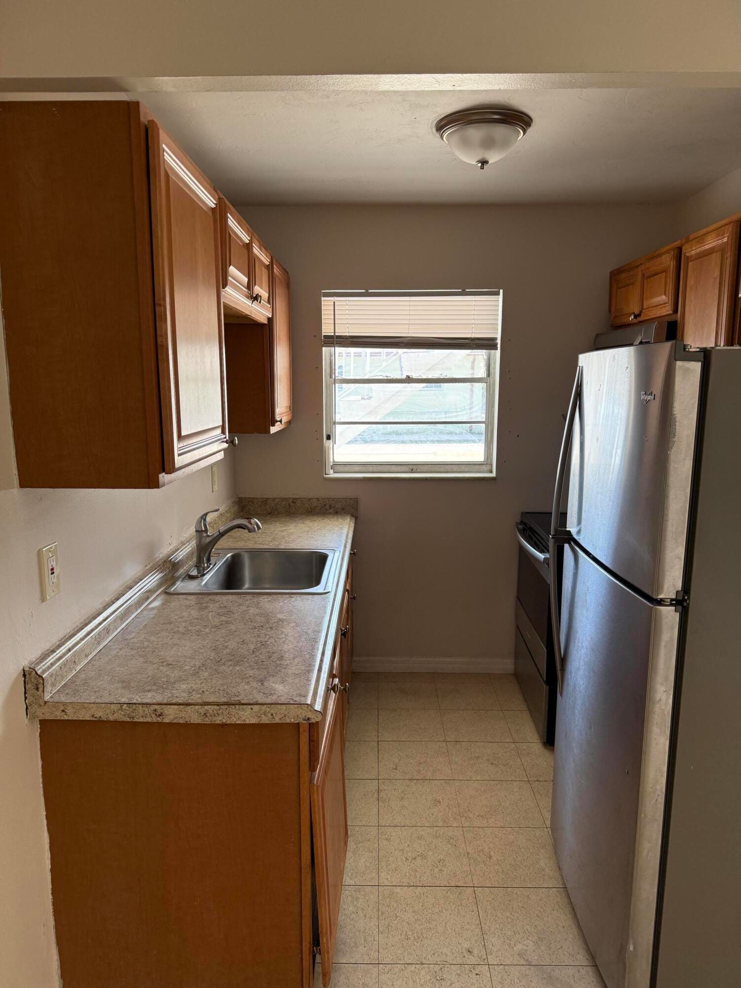 602 N H Street 1A — photo 11