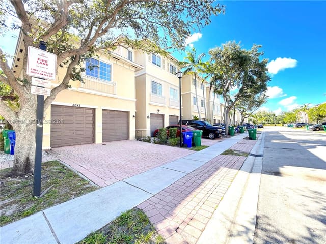 2664 SW 81st Terrace 2654, Calabria, Miramar, FL