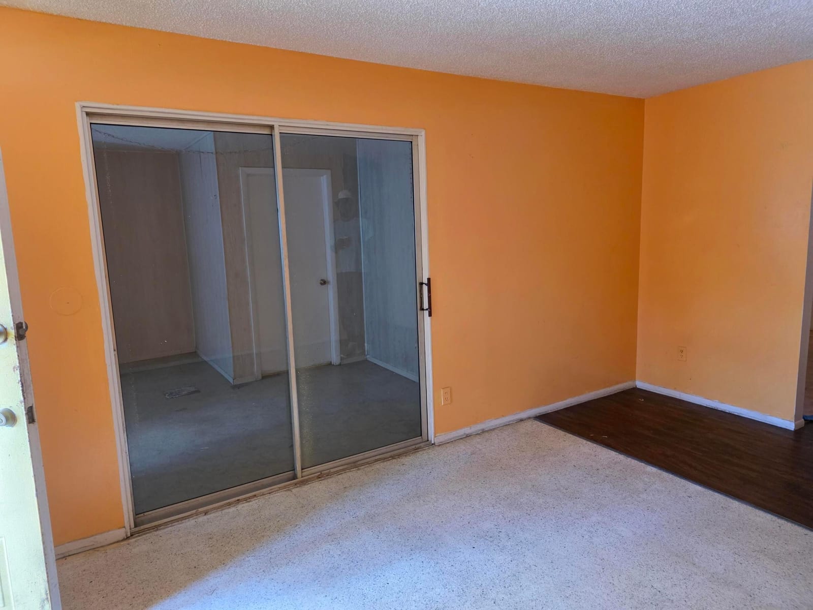 2906 Anderson Drive — photo 2