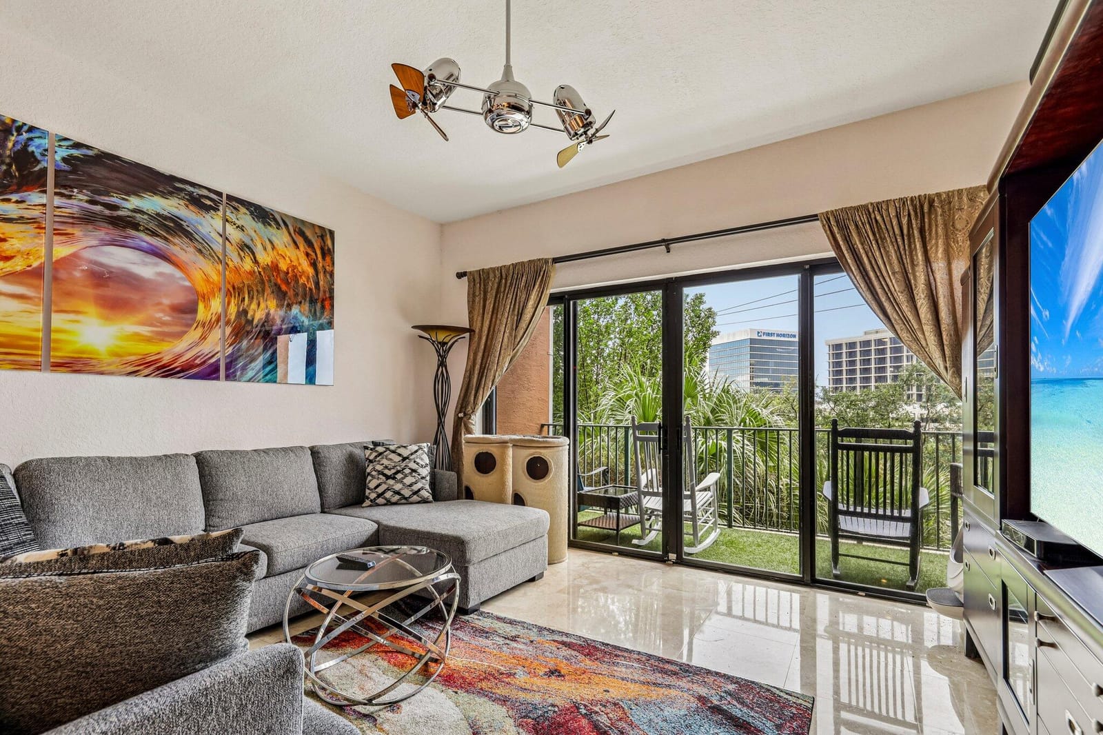1620 Presidential Way 310 — photo 2