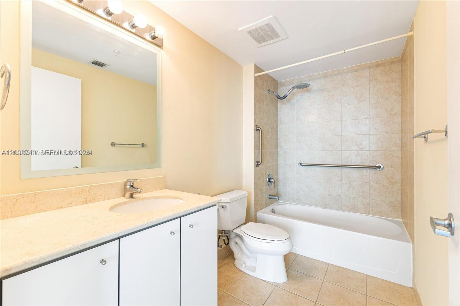 9055 SW 73rd Court 2108 — photo 6