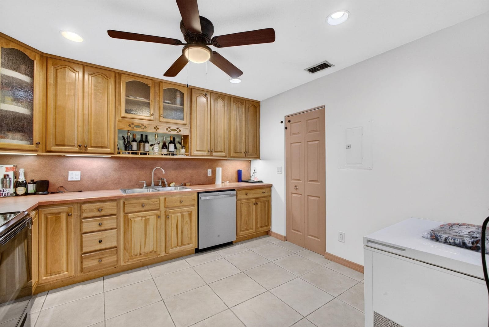 1331 Peppertree Trail — photo 7