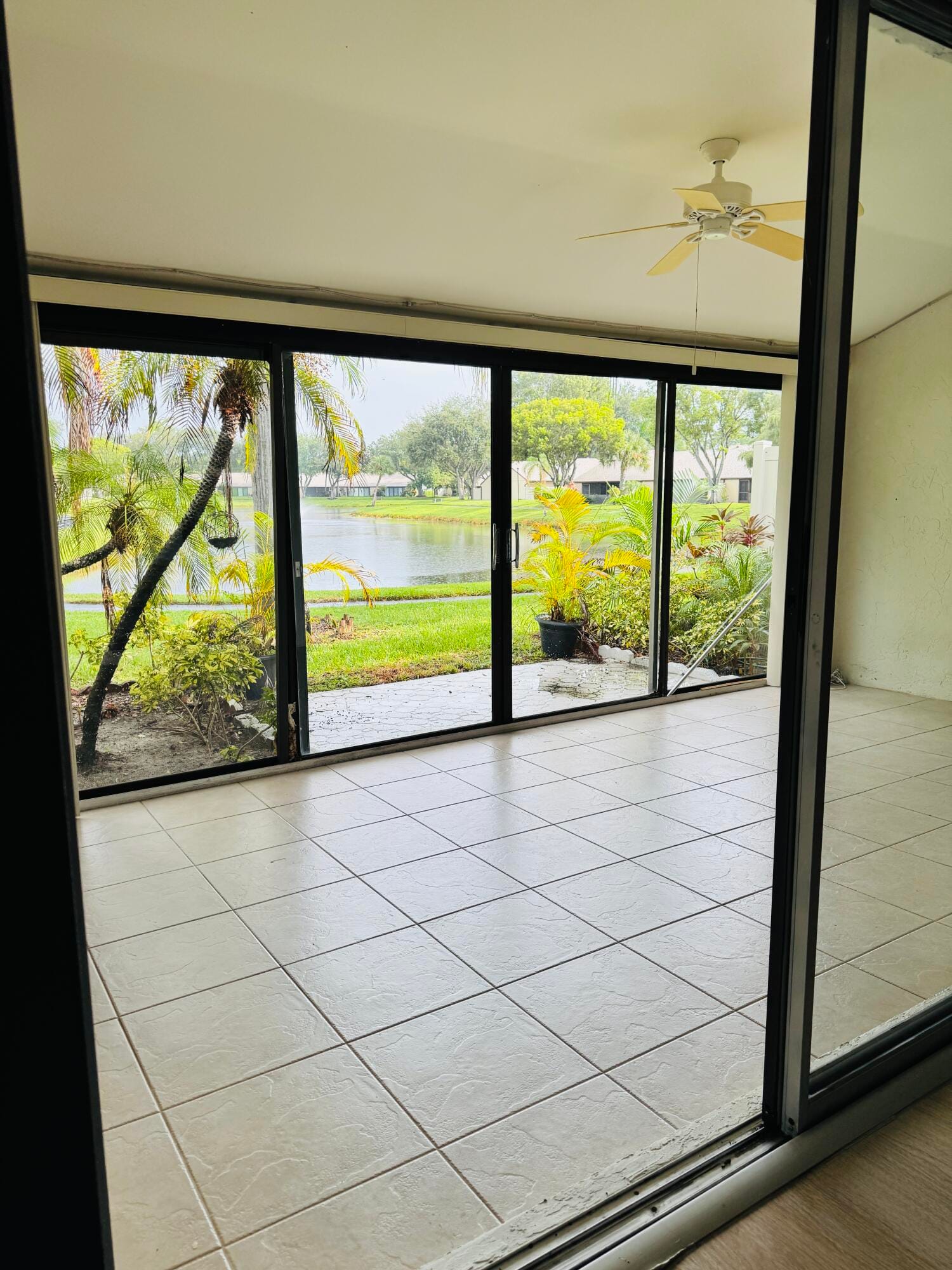 1025 Green Pine Boulevard B — photo 11