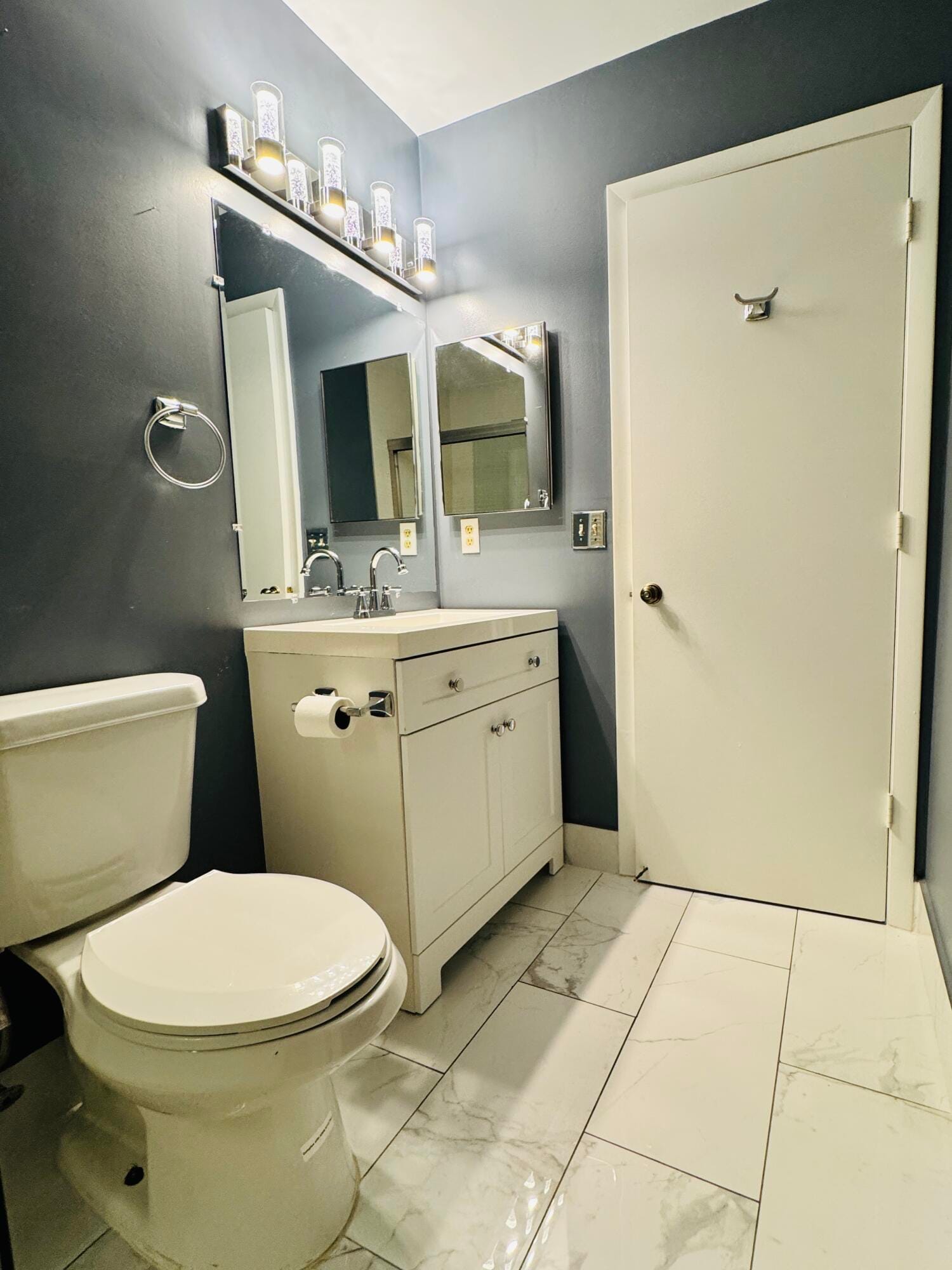 1025 Green Pine Boulevard B, West Palm Beach, FL 33409 photo 18