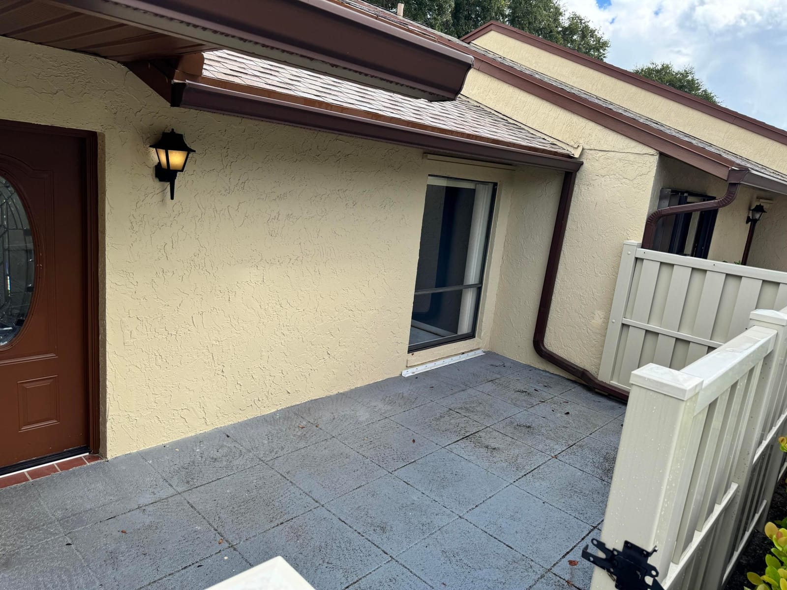 1025 Green Pine Boulevard B — photo 3