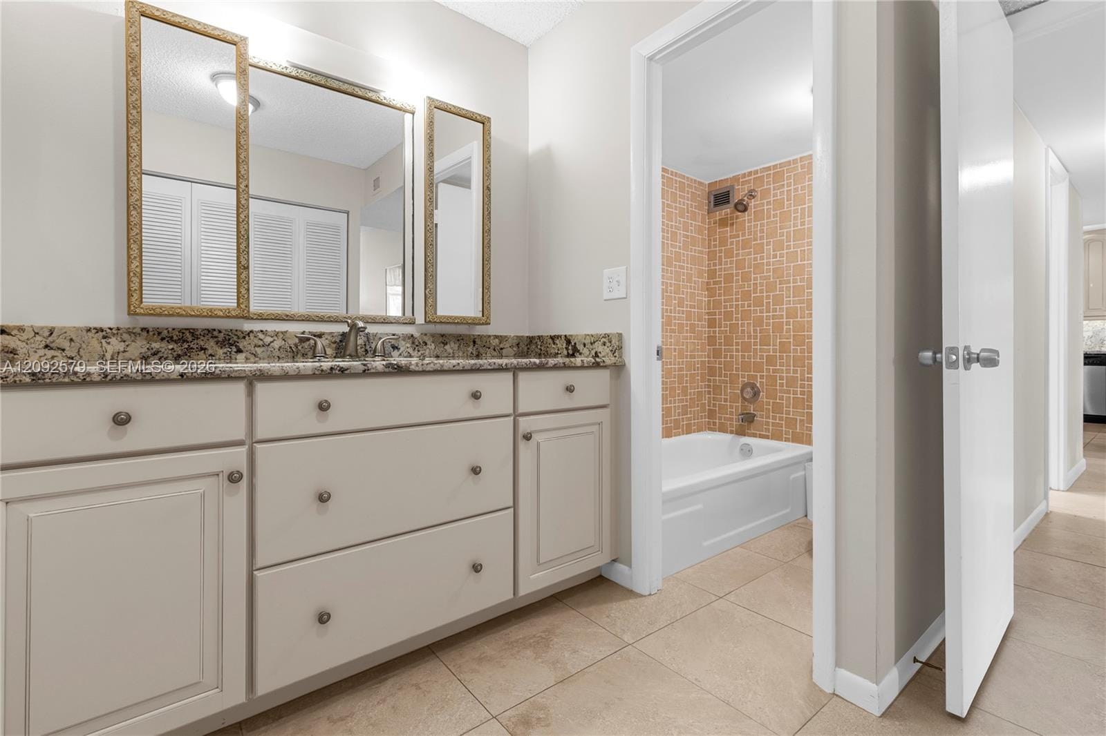 3540 S Ocean Boulevard 104, South Palm Beach, FL 33480 photo 17