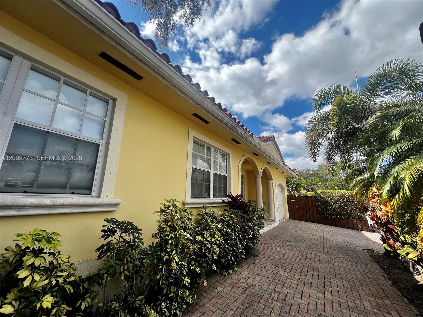 2301 SW 22nd Avenue — photo 3