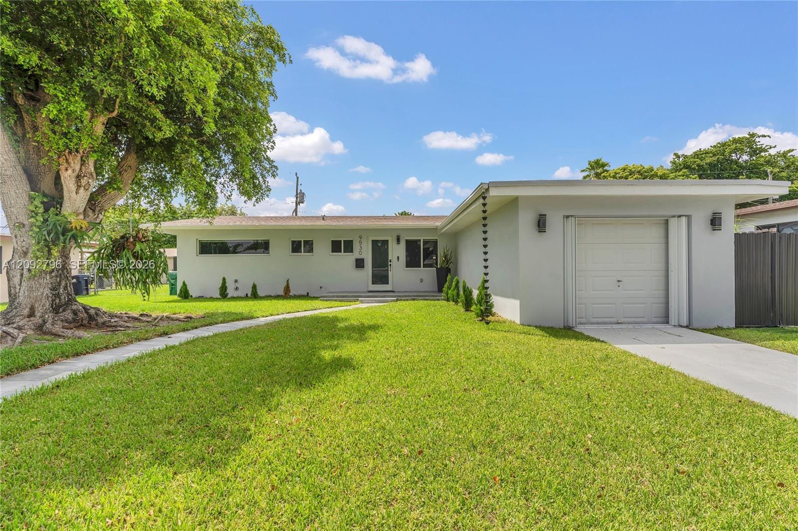 9530 Jamaica Drive 9530 — photo 5