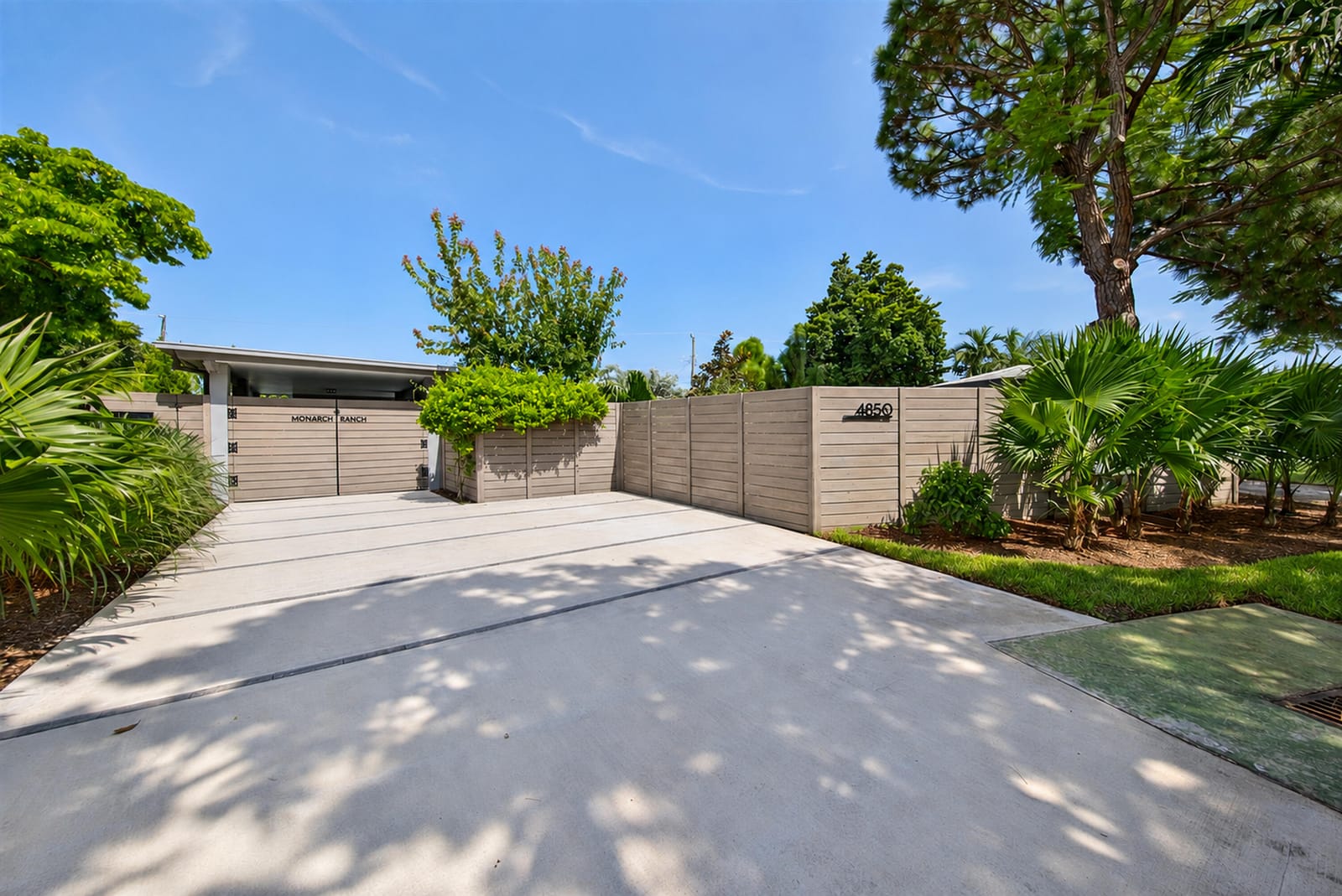 4850 NE 5TH Avenue, Oakland Park, FL 33334 photo 3