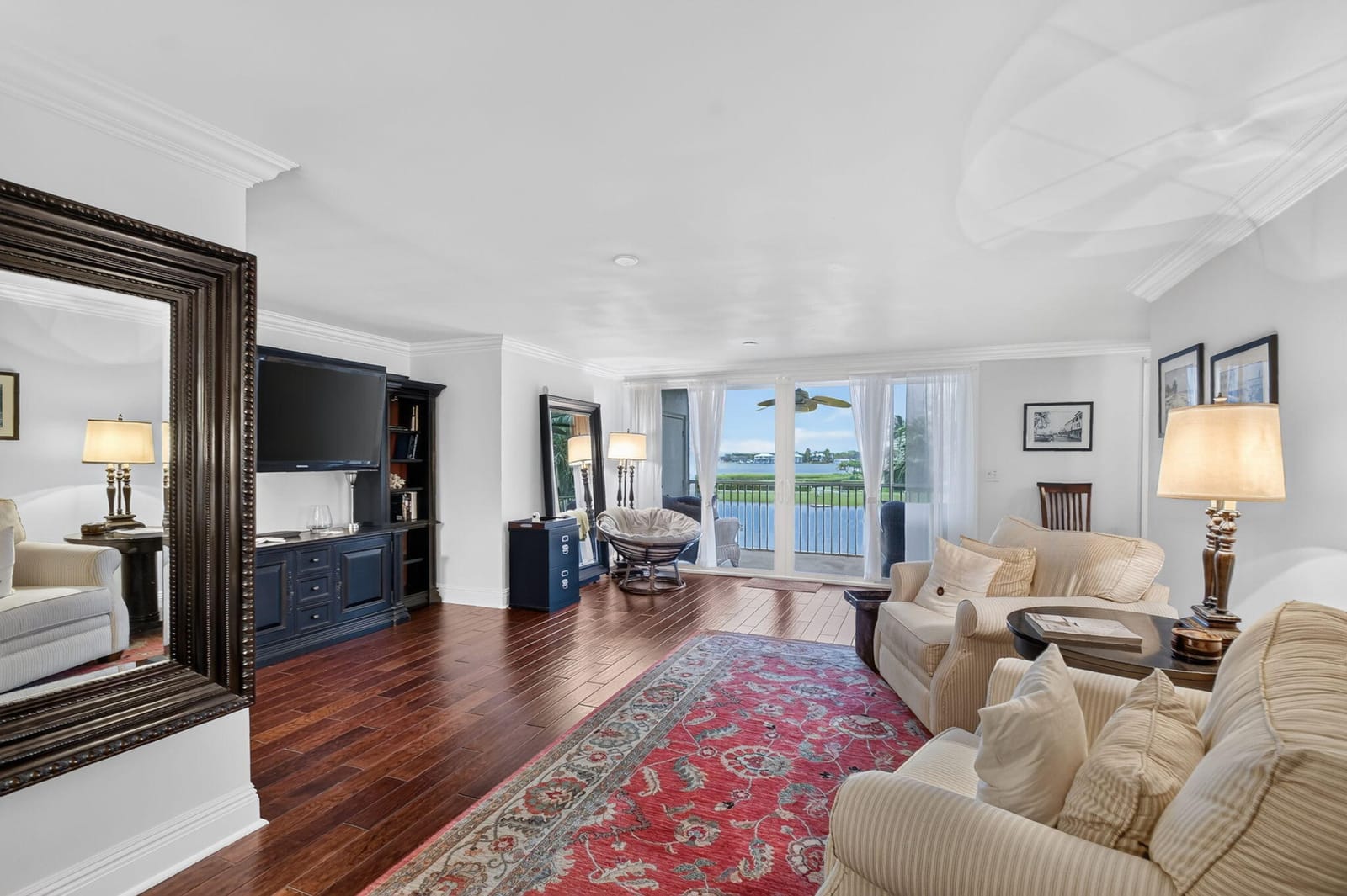 102 Half Moon Circle F2, Hypoluxo, FL 33462 photo 8