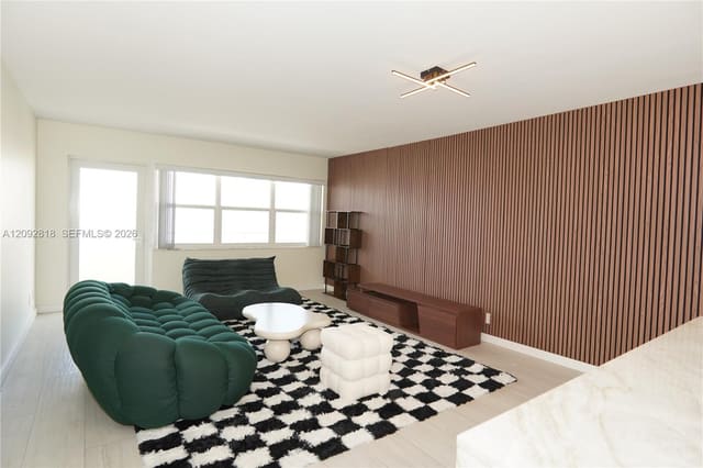 401 Golden Isles Drive 701, Hallandale Beach, FL 33009