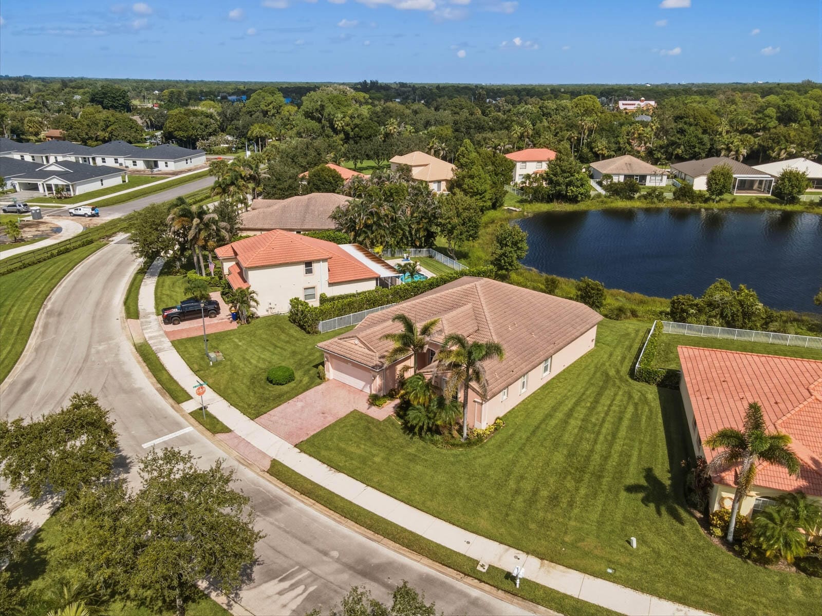 1251 SE Illusion Isle Way, Stuart, FL 34997 photo 2