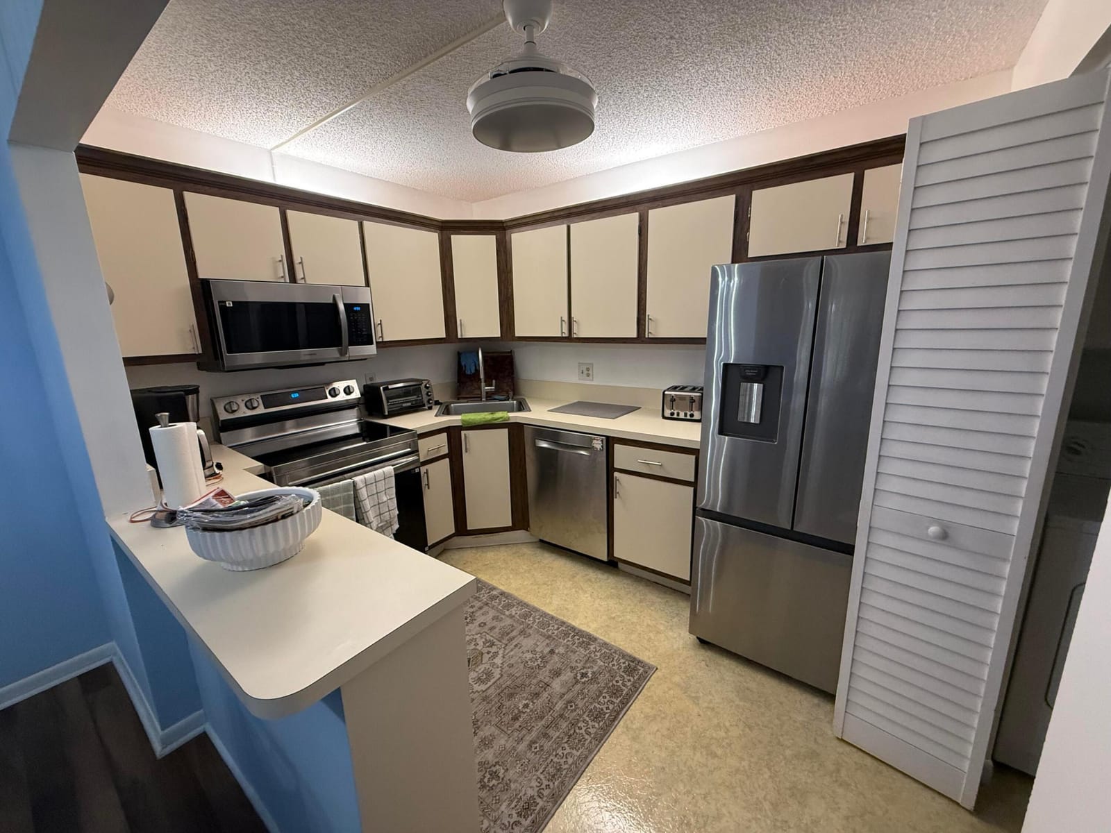 301 PINE RIDGE Circle B-1 — photo 6