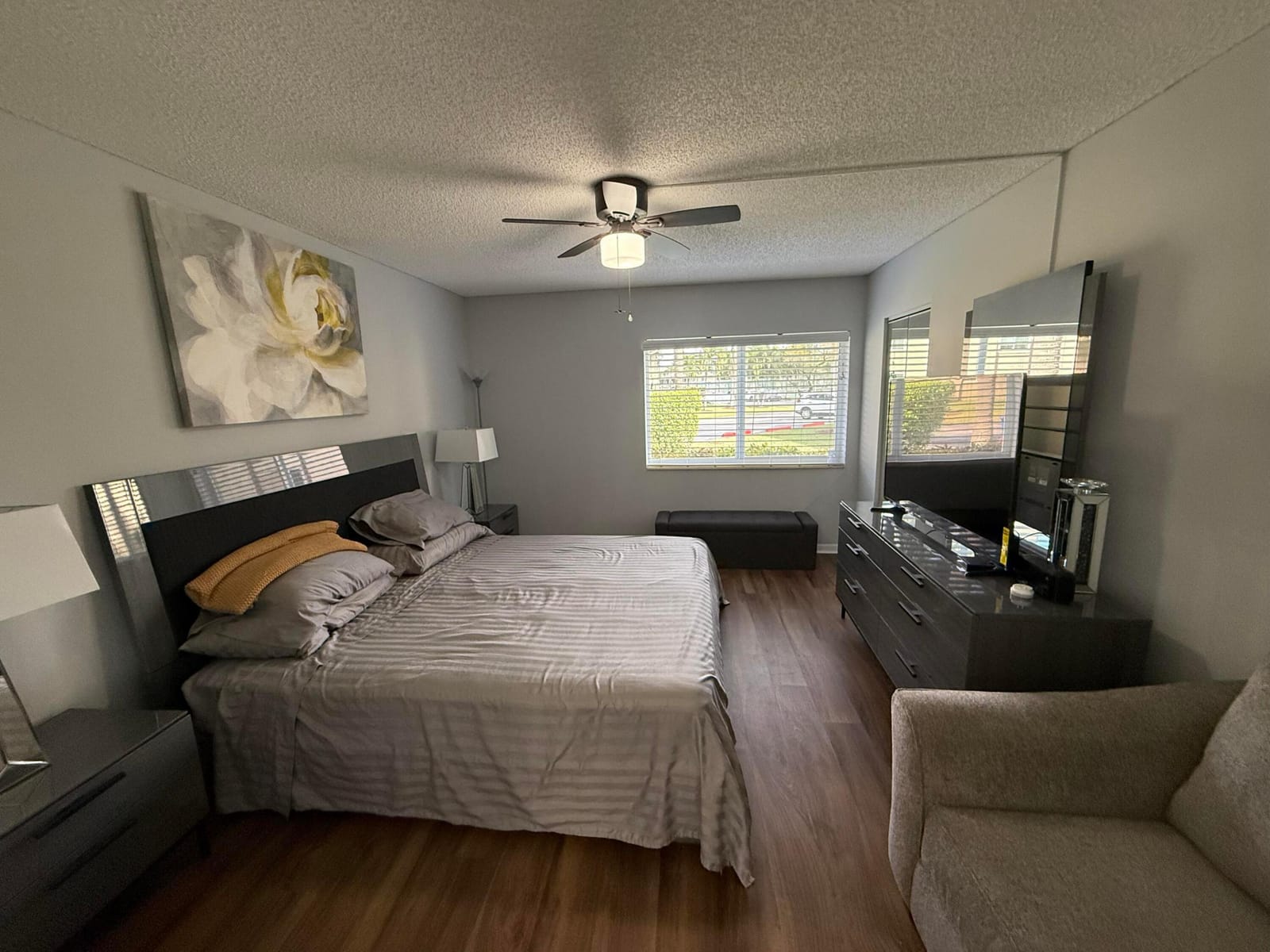 301 PINE RIDGE Circle B-1 — photo 9