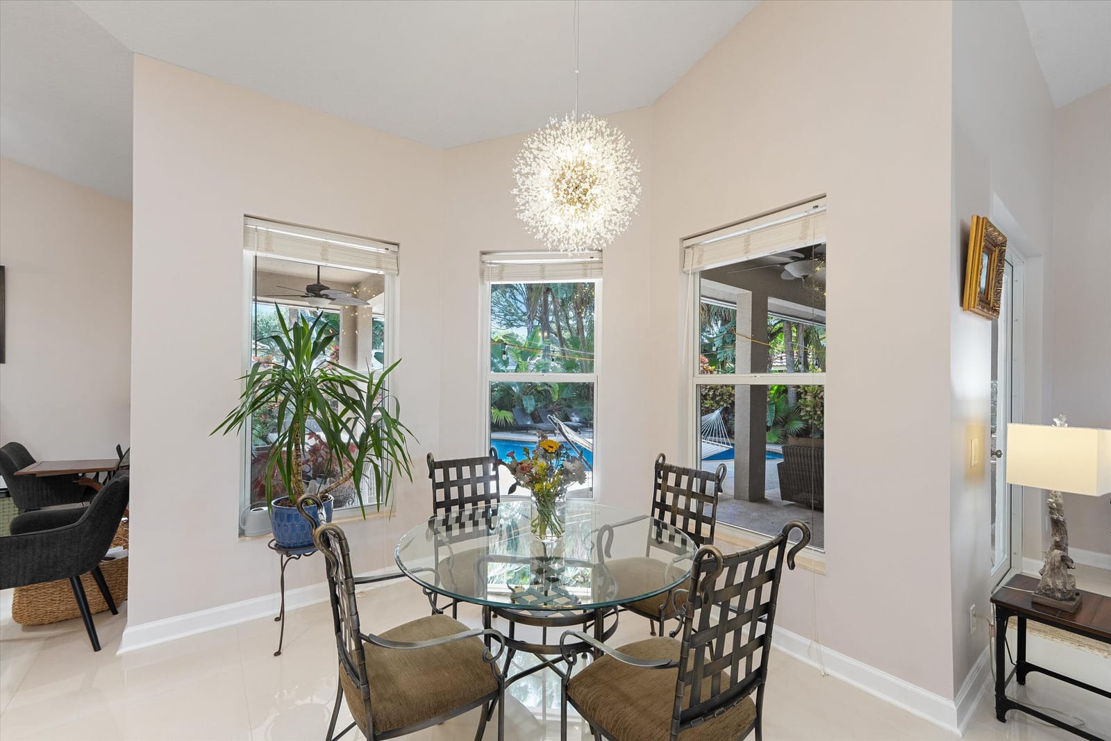 13869 Sheffield Street — photo 8