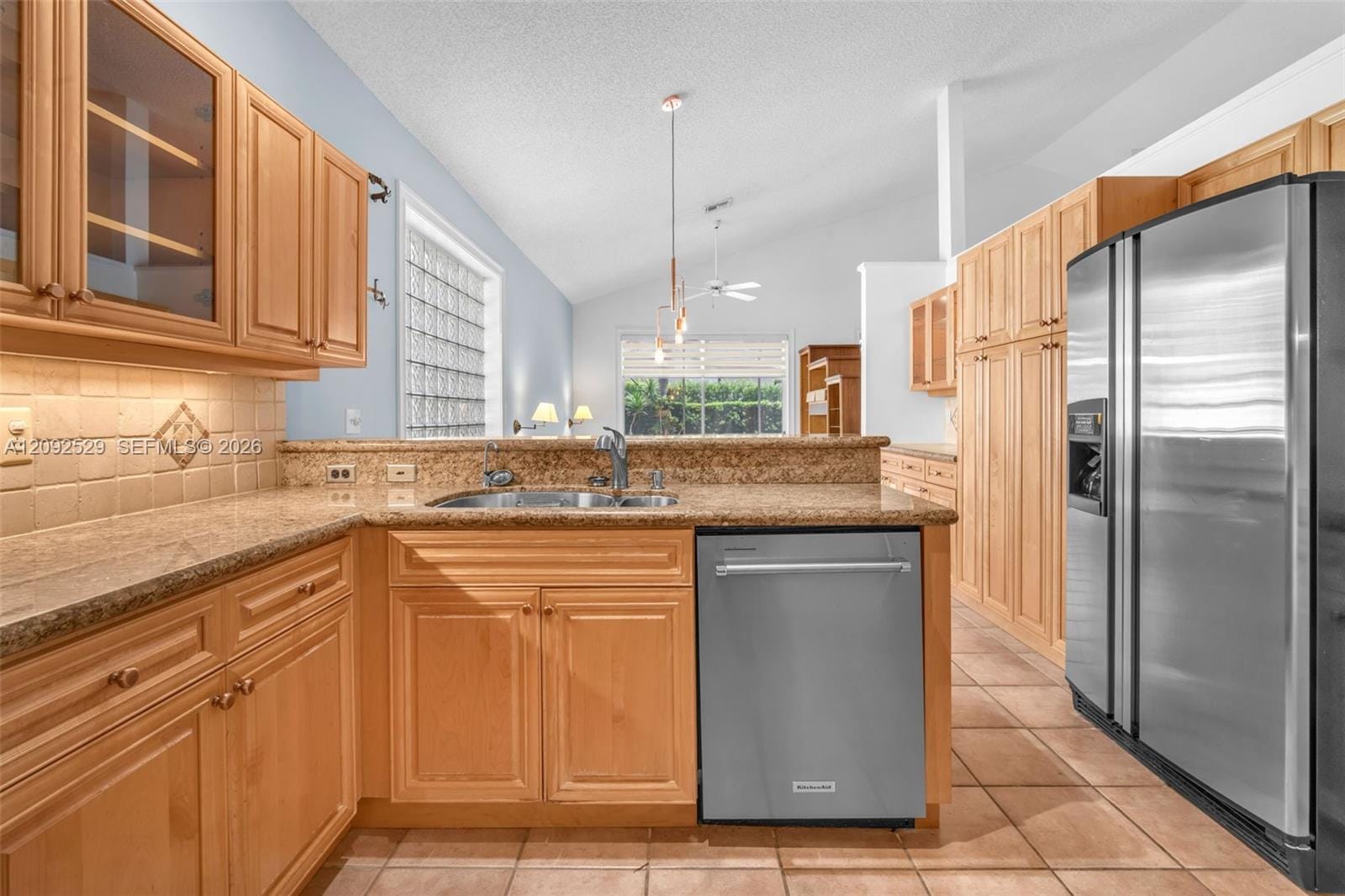 1545 W Lacosta Drive W, Pembroke Pines, FL 33027 photo 11