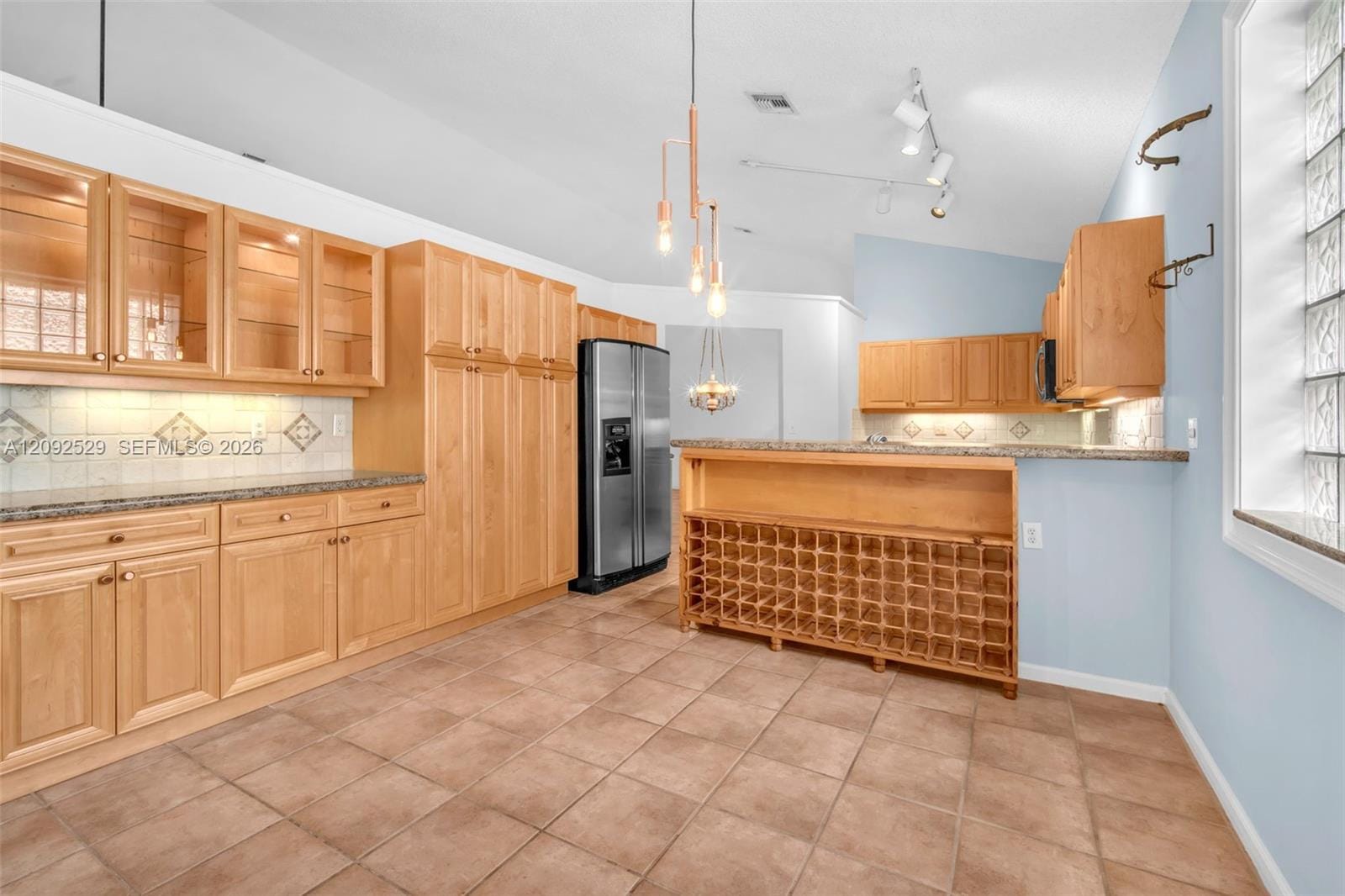 1545 W Lacosta Drive W, Pembroke Pines, FL 33027 photo 13