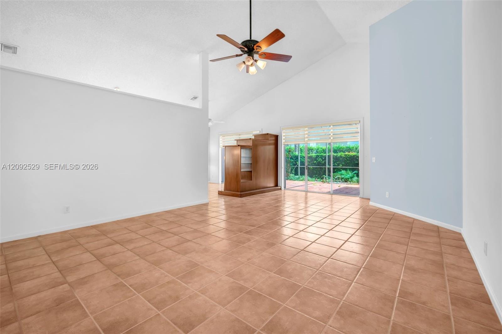 1545 W Lacosta Drive W, Pembroke Pines, FL 33027 photo 22