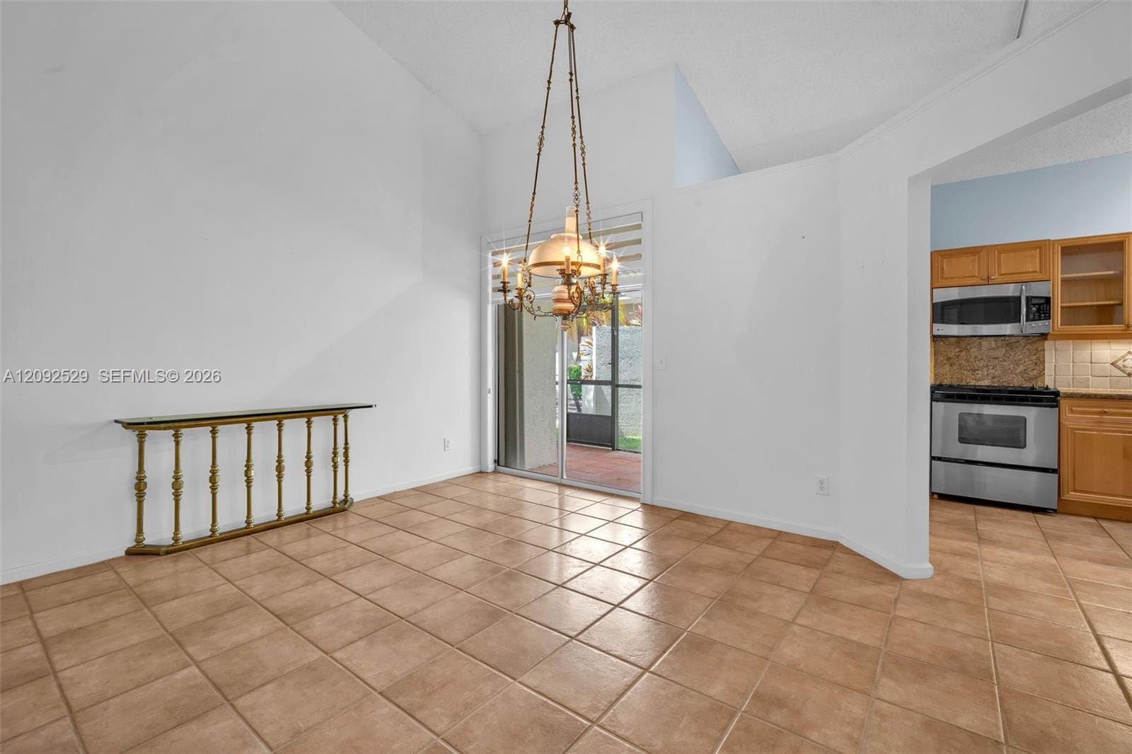 1545 W Lacosta Drive W, Pembroke Pines, FL 33027 photo 6