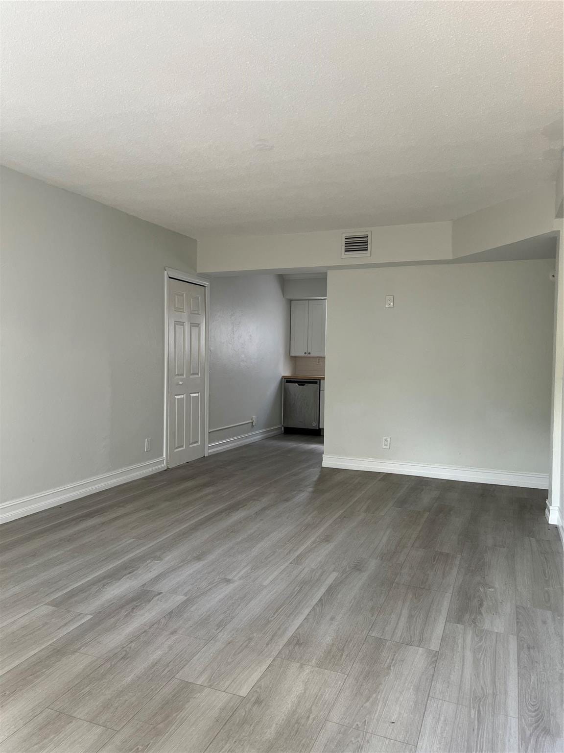 610 NE 29TH Drive 4, Wilton Manors, FL 33334 photo 12