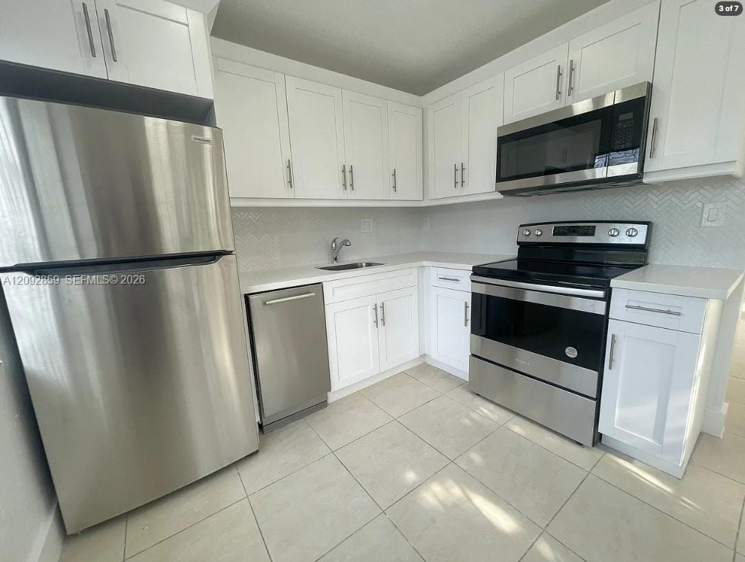 858 SW 2nd Street 4 — photo 6