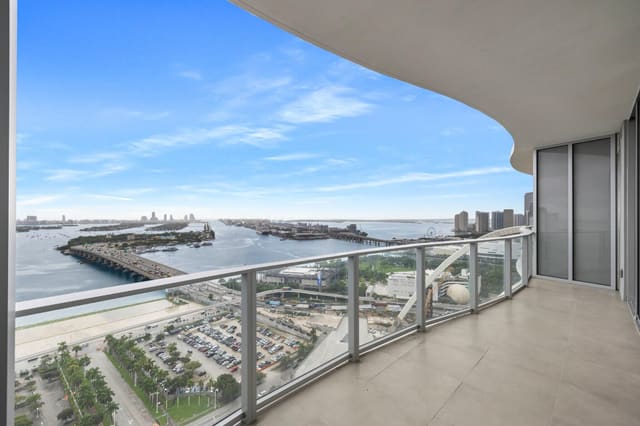 1400 Biscayne Boulevard 3204, Miami, FL 33132