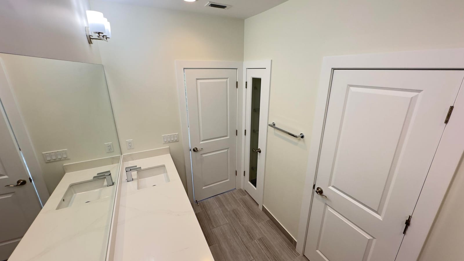 1834 Sandpiper Pointe Place — photo 3