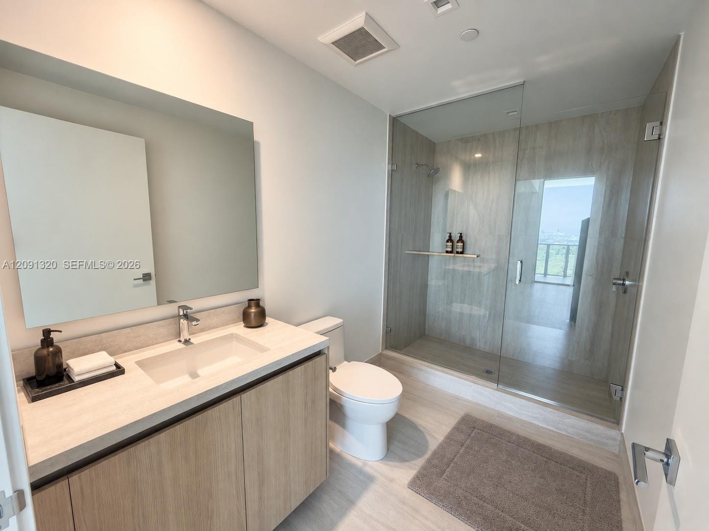 2411 Laguna Circle 1603, North Miami, FL 33181 photo 7