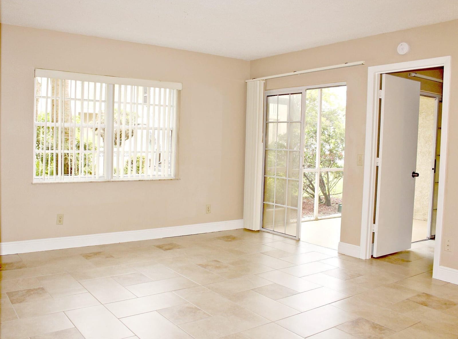 1604 SE Green Acres Circle T103, Port St. Lucie, FL 34952 photo 6